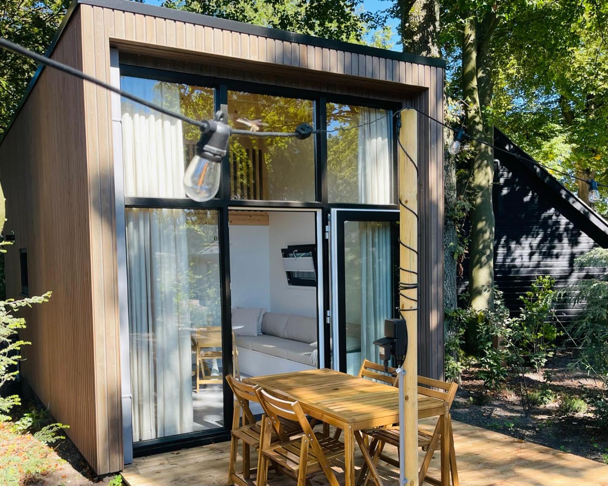 Camping De Vinkenkamp Lieren Exteriér fotografie