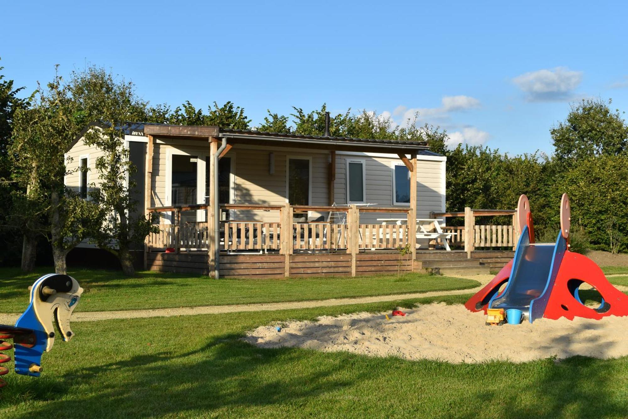 Camping De Vinkenkamp Lieren Exteriér fotografie