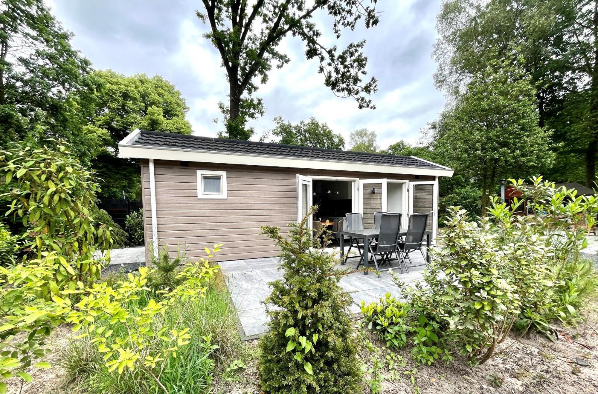Camping De Vinkenkamp Lieren Exteriér fotografie